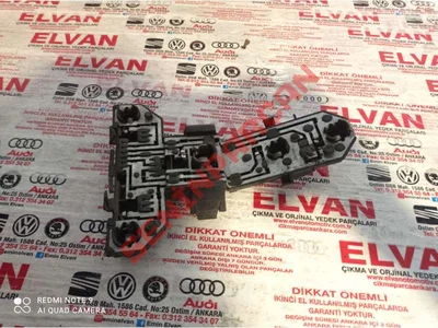 1J5945257 - SINYAL LAMBASI