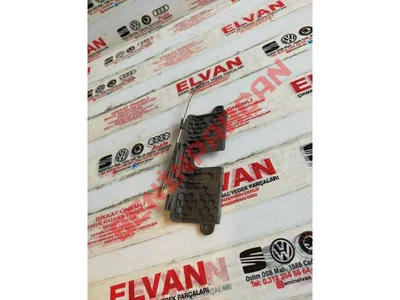 6R6863651 - KAPAK KILIDININ KORUYUCUSU