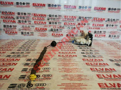 8J1837015E - KAPI KILIDI