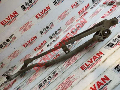 8K1955023D - SILECEK BRAKETI VE MOTORU