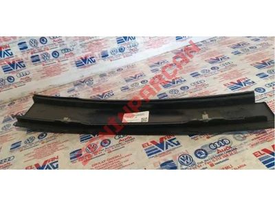 1K6839902C - KAPI CAMI ÇERÇEVESİNİN SİPERİ