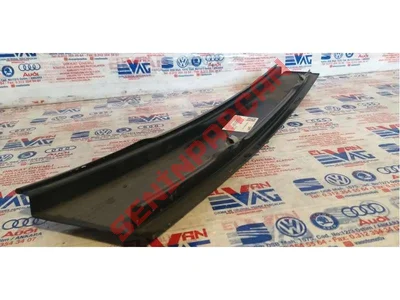 1K6839902C - KAPI CAMI ÇERÇEVESİNİN SİPERİ