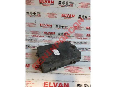 8D0927355B - KONTROL ÜNITESININ MUHAFAZASI - Used Original