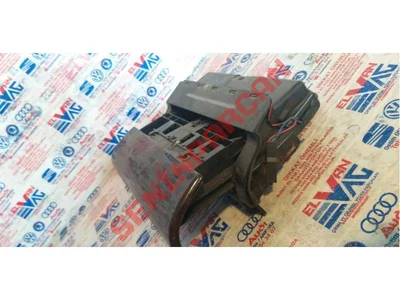 8D0857951G - KÜLLÜK