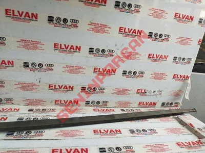 5N0837475E - SÜS ÇITASINA SAHIP CAM AĞIZ