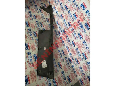 6V1858418A - ÖN GÖĞSÜN SÜS ÇITASI - Used Original
