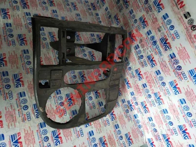 7H5858011F - ORTA KONSOL KAPAĞI - Used Original