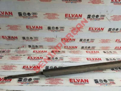 4L0853284E - SÜS ÇITASINA SAHIP CAM AĞIZ