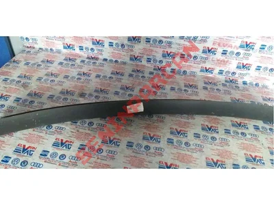 3T5867755B - BAGAJ KAPAĞI KAPLAMASI