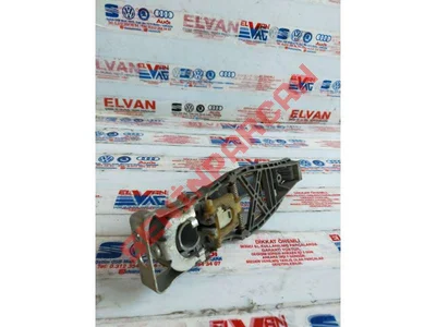 1T0839886 - KAPI KOLU BRAKETI