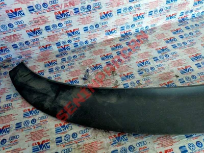 5P0854943E - KAPUT HAVALANDIRMA PANELİ - Used Original