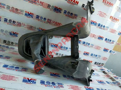 2K5863475C - ORTA KONSOL - Used Original