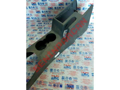 1T0863679D - ORTA KONSOL