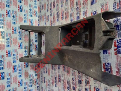 1K5863243H - ORTA KONSOL - Used Original
