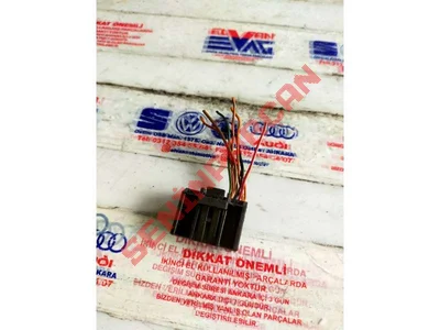 8E0972126 - KABLO SOKETI