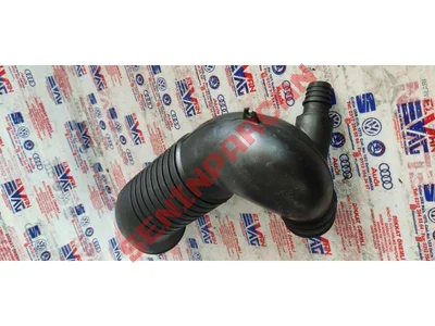 8E0129615 - HAVA GIRIS BORUSU - Used Original