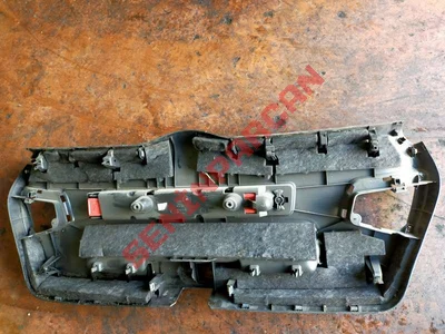 8V4867979E - BAGAJ KAPAĞI KAPLAMASI