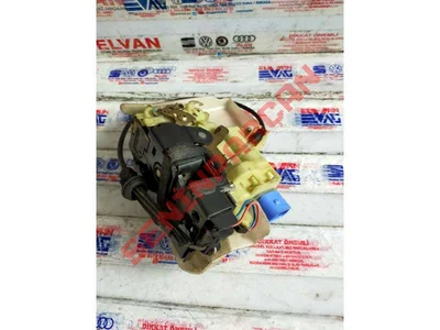 3B2837015AF - KAPI KILIDI