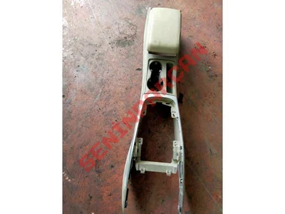 8K0863244A - ORTA KONSOL