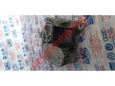 4M0399153M - TRAVERS TAKOZU