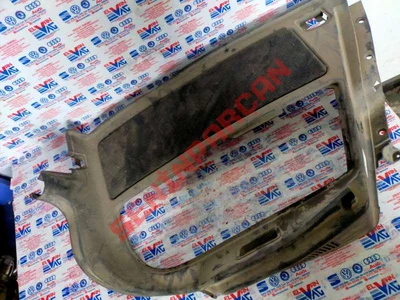 8L4863880 - BAGAJ BÖLMESI KAPLAMASI