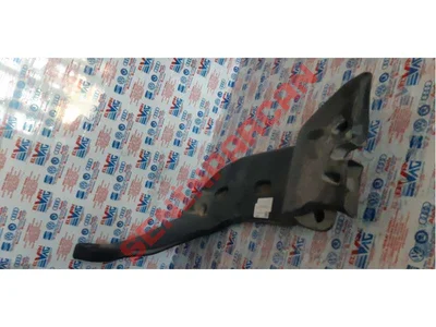 5Q0819806B - AYAK BÖLMESI HAVA ÇIKIŞ KANALI - Used Original