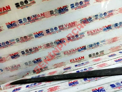 5J6853515 - KAPI KORUYUCUSU