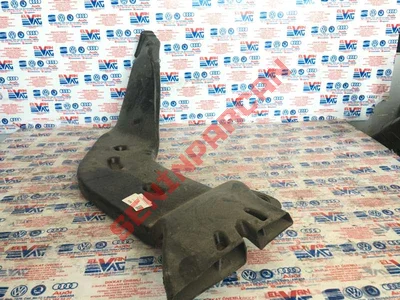 5Q0819805C - HAVALANDIRMA BORUSU SET ARKA SAG SOL