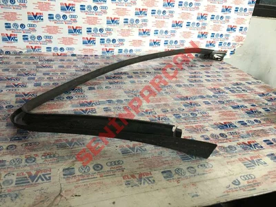 8V4867610 - KAPI PENCERE ÇERÇEVESI IÇIN