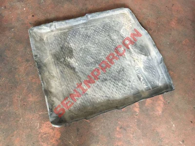 3G5061161 - PASSAT BAGAJ HAVUZU KENARI