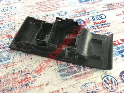 5JA867171C - TUT.KAPA.ÜST PARÇASI