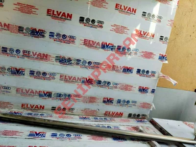 5N0837476E - SÜS ÇITASINA SAHIP CAM AĞIZ