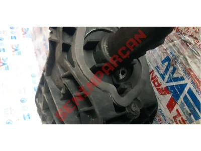 1T1721059B - DEBİRYAJ PEDALI KOLU AKSAMI - Used Original