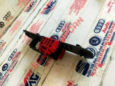 4F0937743B - KABLOSOKETI