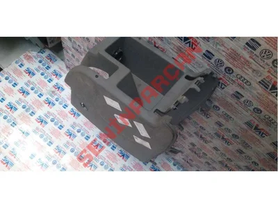 5M0863323K - ORTA KONSOL