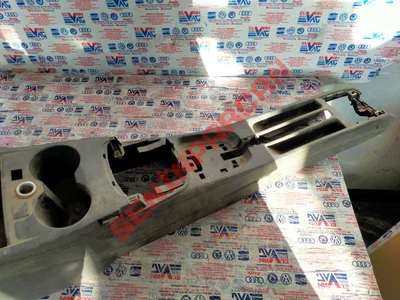 6R0863241AG - ORTA KONSOL - Used Original