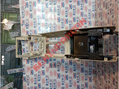 3G1863241 - ORTA KONSOL