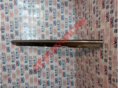 8D0853764B - SÜS ÇITASINA SAHIP CAM AĞIZ - Used Original