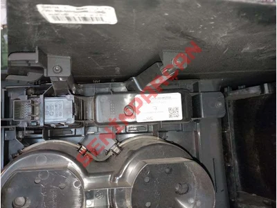 3G0862532 - MEŞRUBAT TUTUCU - Used Original