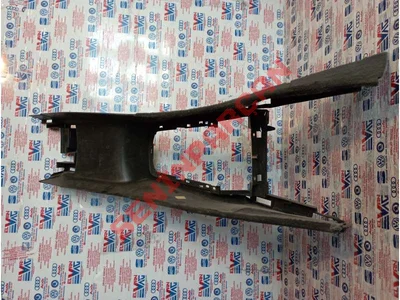 1U1863243A - ORTA KONSOL - Used Original
