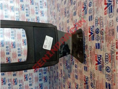 6Q1863241T - ORTA KONSOL ÜST PARÇASI