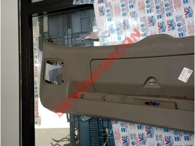 4L0867973 - BAGAJ KAPAĞI KAPLAMASI