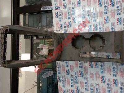 5C6862534 - ORTA KONSOL - Used Original
