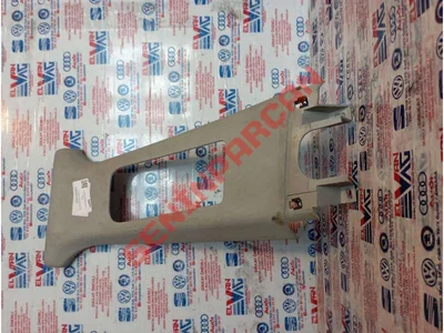8L4867243C - B DIREĞI KAPLAMASI - Used Original