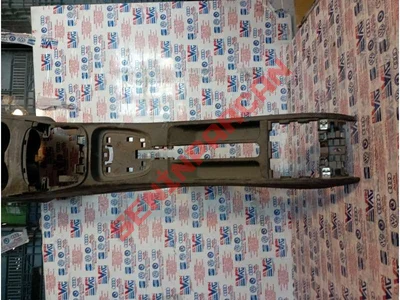 6R0863241T - ORTA KONSOL - Used Original
