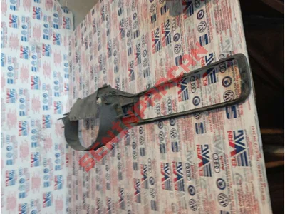 5C7857243 - GÖSTERGE ÇERCEVESİ - Used Original