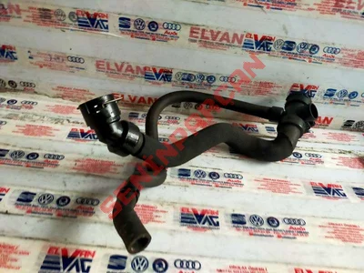 8E0121049AC - RADYATOR HORTUMU