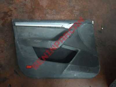 5E0837247 - KAPI PANEL KOLU - Used Original
