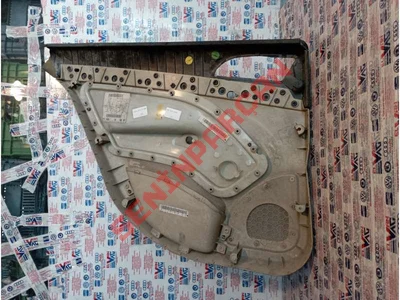 1Z5867210AM - KAPI KAPLAMASI - Used Original