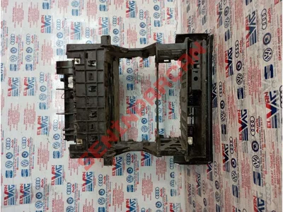 8E0857056D - ÖN GÖĞÜS IÇIN TAKVIYE